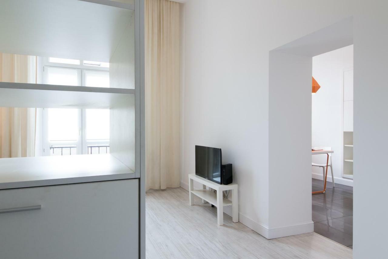 Apartament Przy Off Piotrkowska วูดช์ ภายนอก รูปภาพ